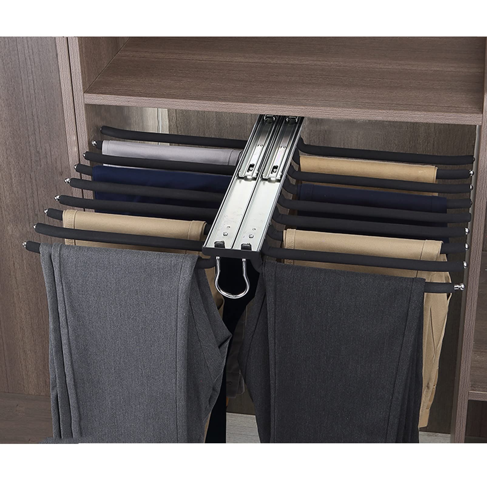 Tringle à vêtements amovible pour optimiser le rangement de votre armoire
