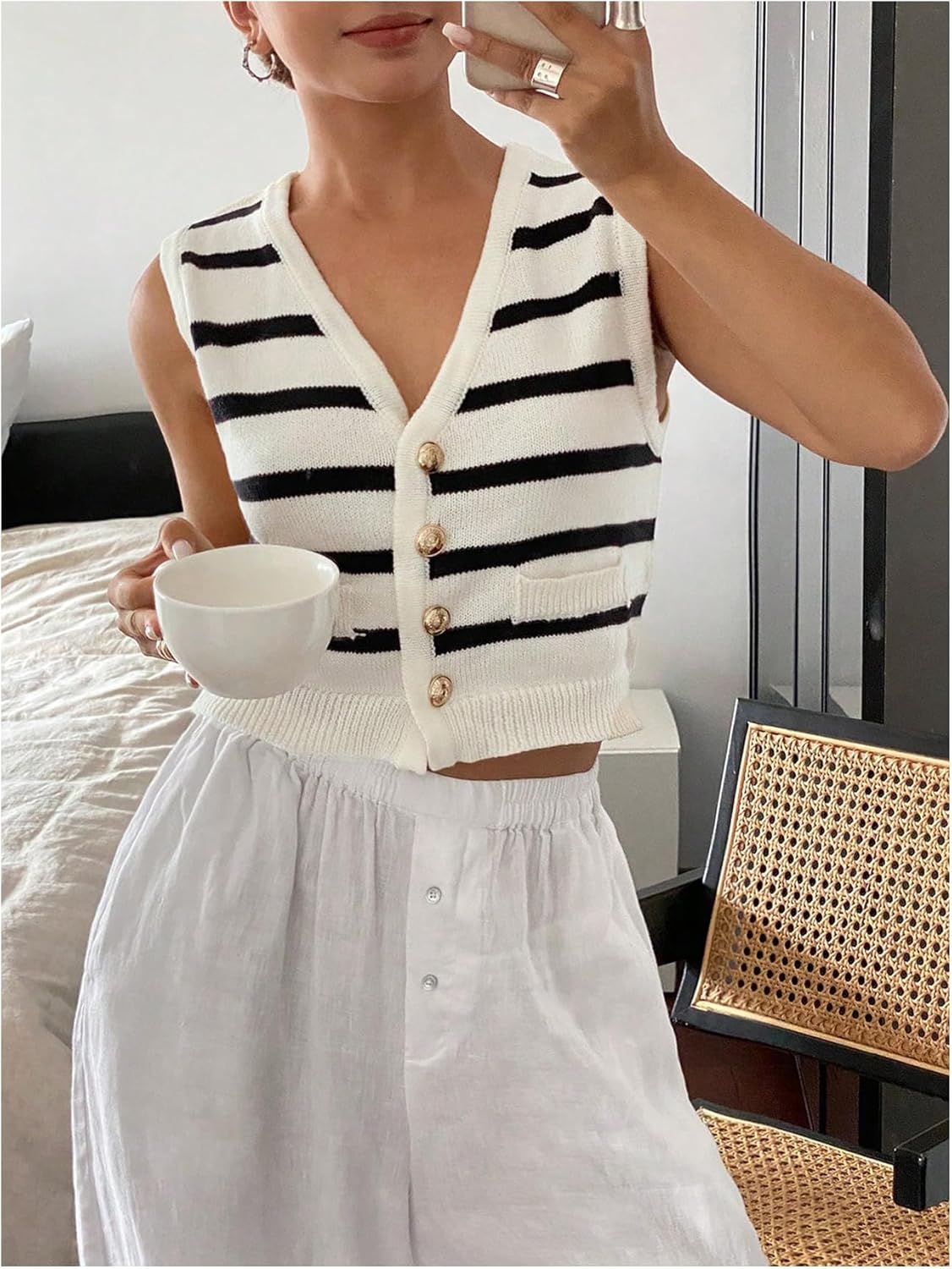 GORGLITTER Women's Striped Button Up Cropped Sweater Vest Sleeveless V Neck Boho Knitted Tank Tops - Image 4