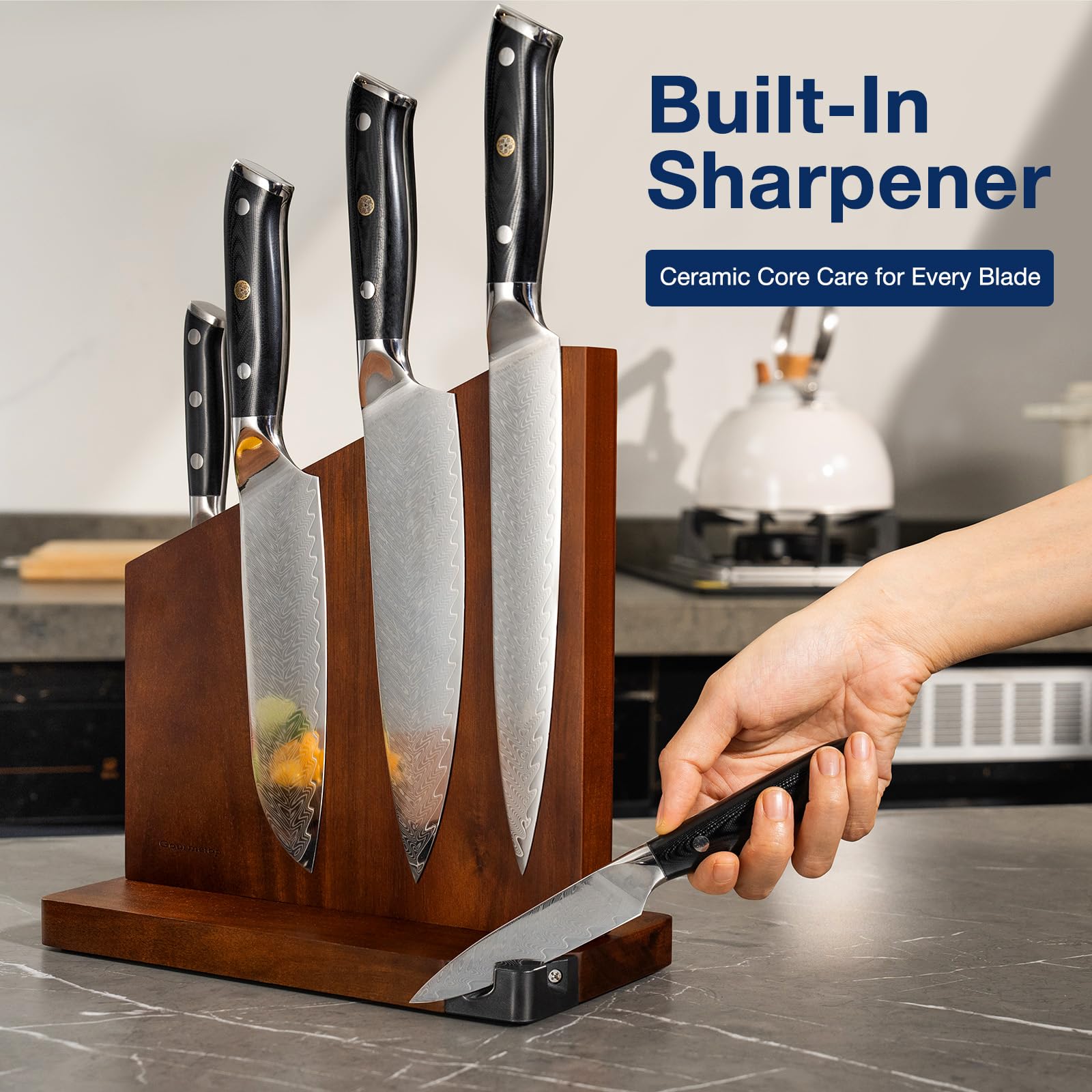 Gourmetop Porte-couteaux magnétique avec aiguiseur intégré, 100 % bois d'acacia magnétique sans couteaux, support de couteaux magnétique double face solide pour l'organisation du comptoir de cuisine