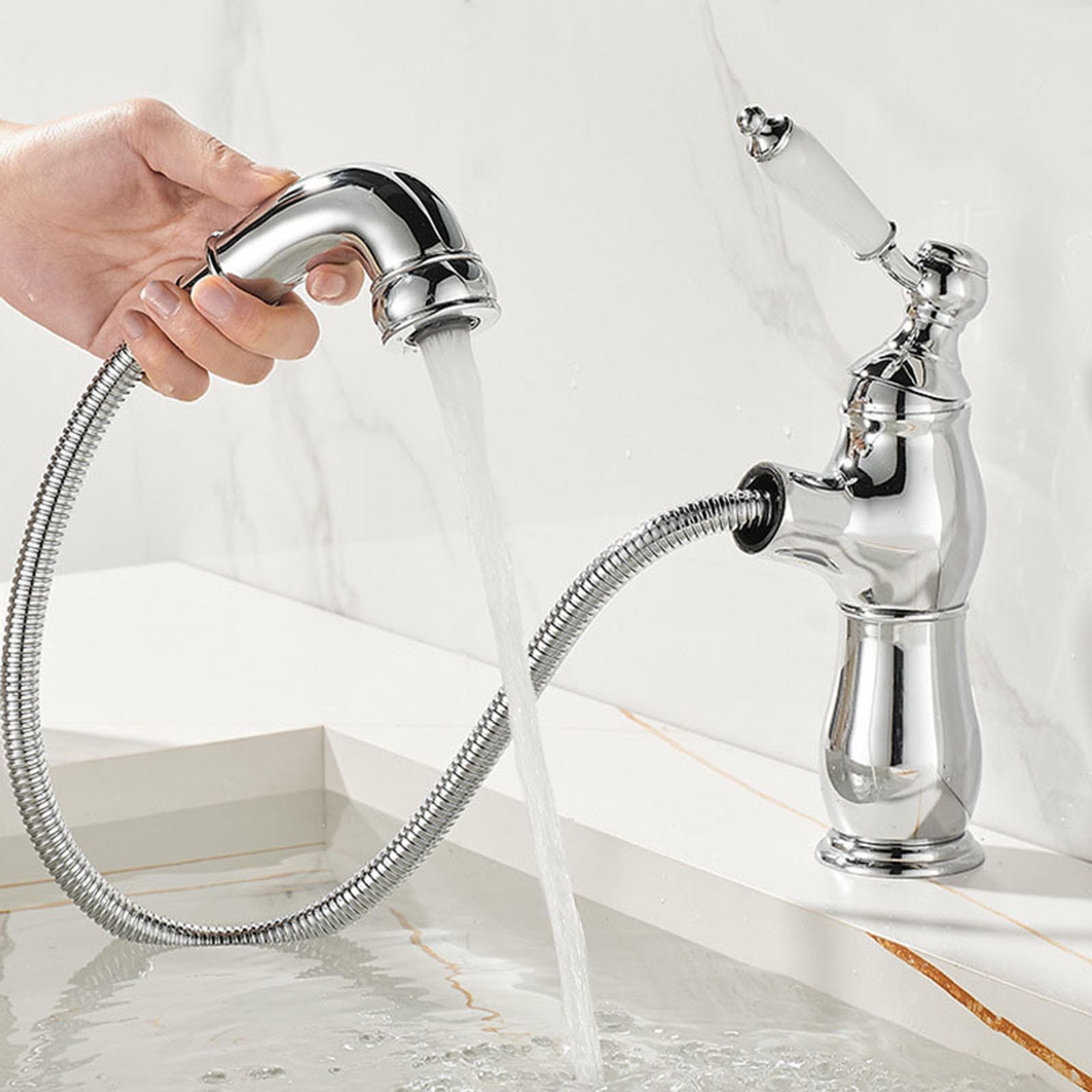 Robinet de lavabo extractible pour une salle de bain moderne