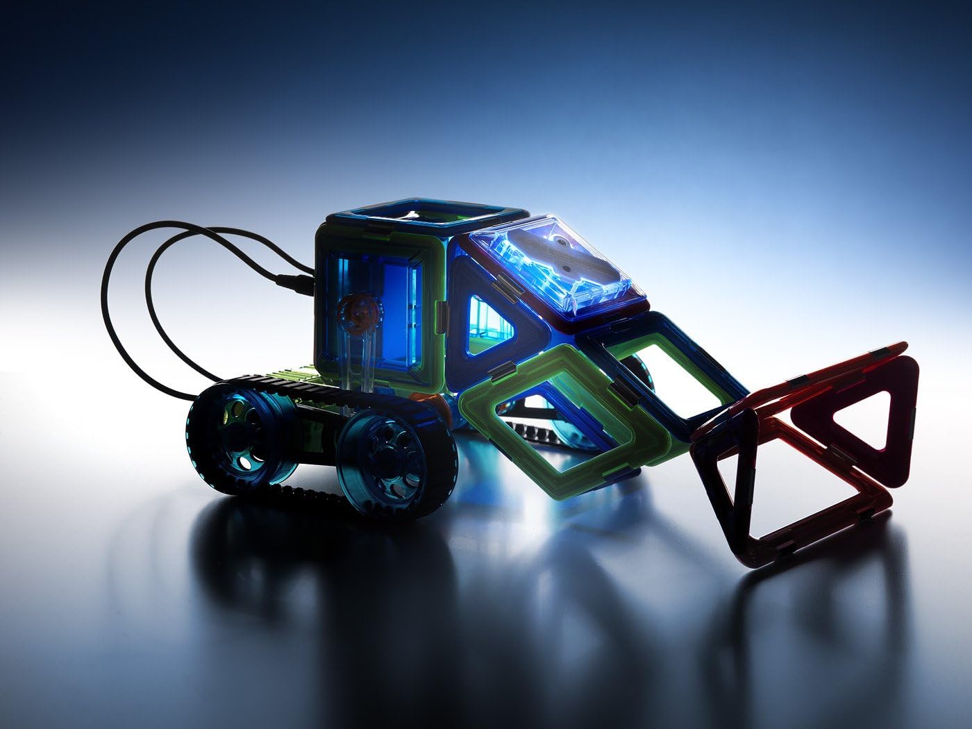 GeoSmart Mars Explorer STEM-Focused 51-Piece GeoMagnetic Vehicle Building Set