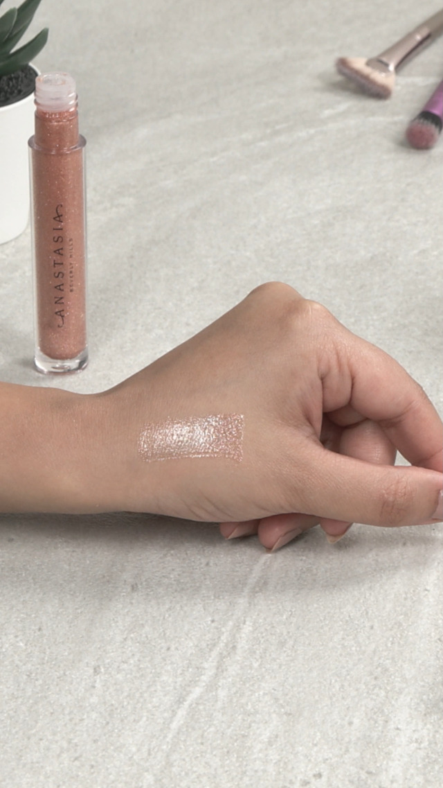 Image of Anastasia Beverly Hills - Lip Gloss Luminous Universal Tinted | Mirror-Like High Shine, Full-Pigment Intensity, Precision Paddle Applicator, Versatile Multi-Finish Range, Luxe Vanilla.