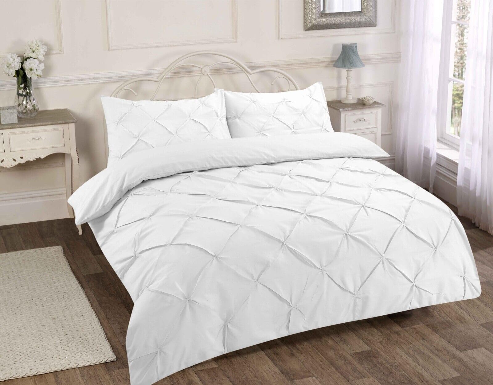 Brit House Pollycotton Pintuck Duvet Cover Set Quilt Cover Bedding Soft Smooth Breathable Antiallergy Diamond Pleated Alexander Premium quality Bed Covers Set With Pillowcases (White, Double)