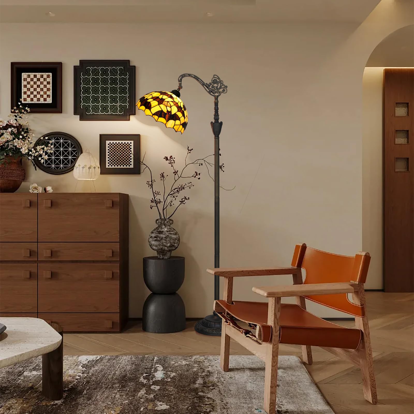 Lampa podłogowa Tiffany Czarne nietoperze Witrażowa lampa podłogowa do czytania z regulowanym kloszem Narożna lampa stojąca w stylu Tiffany do sypialni Salon Biuro
