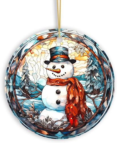 Elegante adorno navideño de cerámica con temática de vidrieras de muñeco de nieve