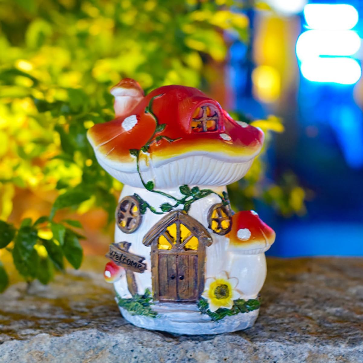 Resin Mushroom House Solar Lamp Adorable Garden Decor Outdoor Solar Lights for Unique Mushroom Figurine for Home and Landscape Compact and Design