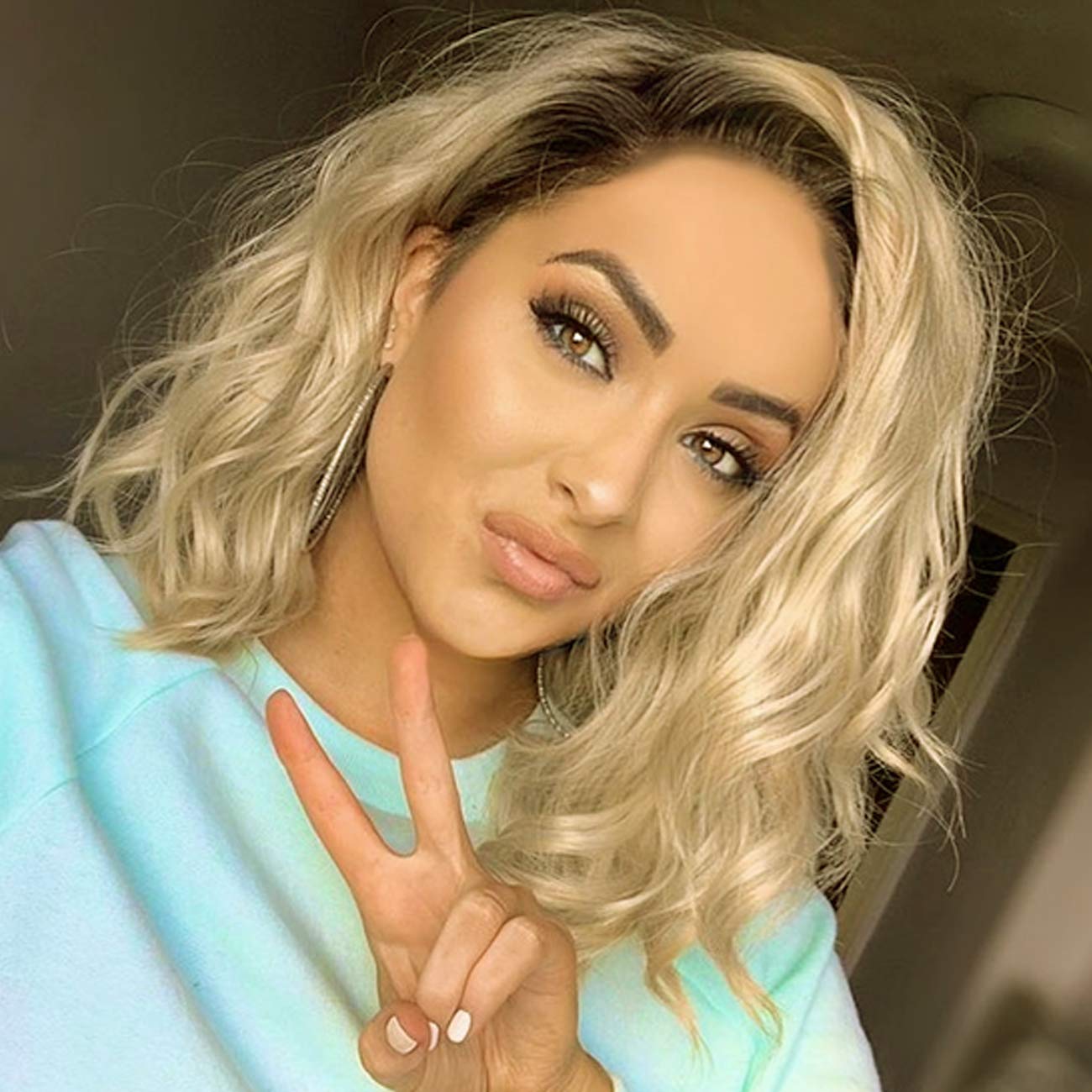 K'ryssma Ombre Bob Wig Blonde Dark Root 2 Tone Short Bob Wig Wavy Glueless Heat Resistant Hair Synthetic Wigs for Women