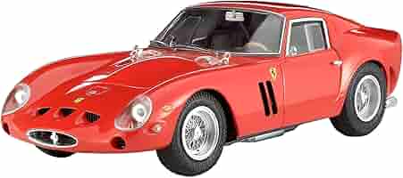 Mattel社　フェラーリ　250GTO Amazon | HotWheels 1:18 フェラーリ 250GTO 赤MATTEL