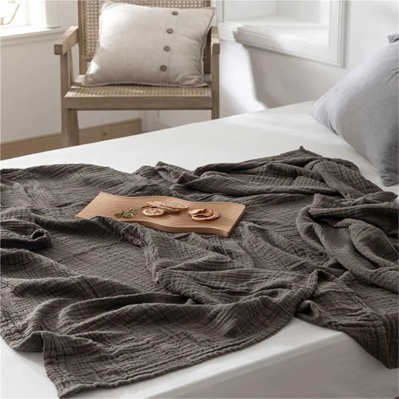 Coperta in mussola di cotone Coperte da camera for aria condizionata in garza di cotone sottile for divano letto copriletto super morbido in mussola trapuntata king size(Khaki,180x200cm)
