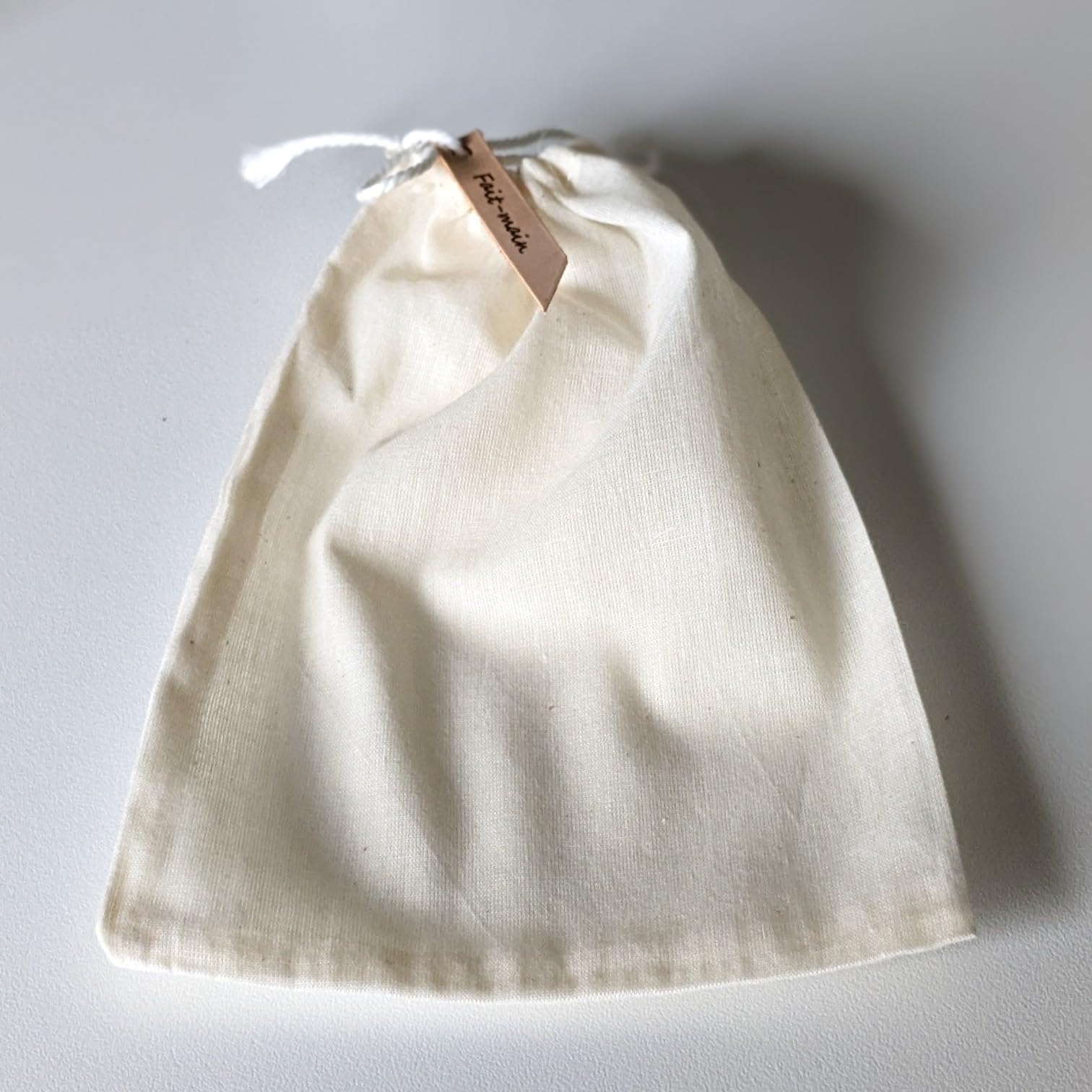 Jeu de 421 dans Un étui en Cuir véritable, fabriqué à la Main en France. Personnalisation pour Cadeau.