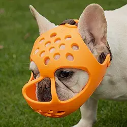 Focinheira curta para cães, focinheira de buldogue respirável ajustável de silicone macio para morder mastigação e latido, ideal para cães de rosto chato