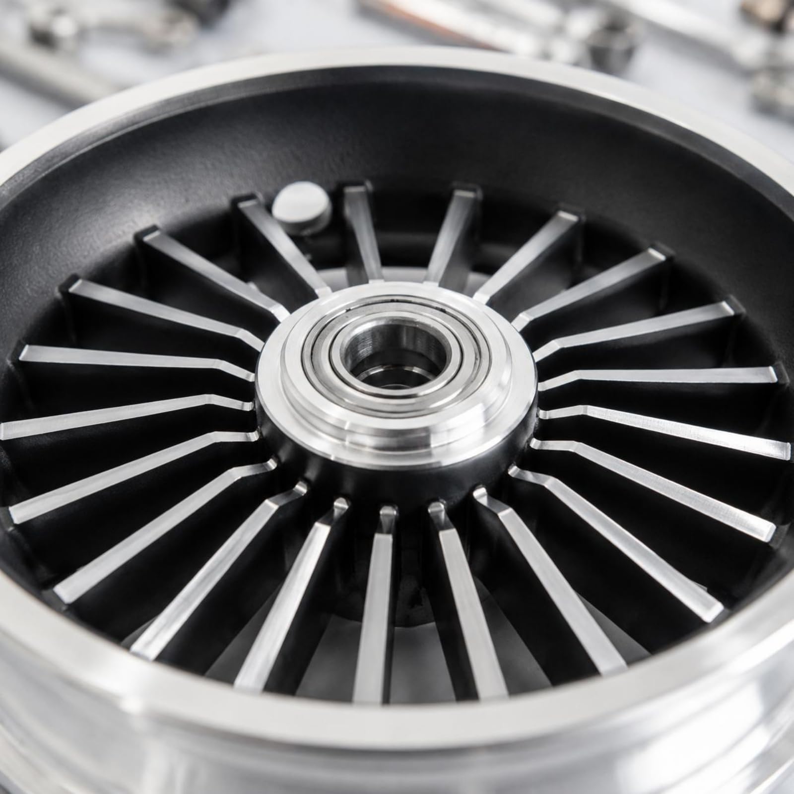Scooter Wheel Hub Mozzo Ruota Anteriore Assemblato Ruota Anteriore Asse Tamburo Freno Integrati Materiale Lega di Alluminio E Acciaio Sostituzione