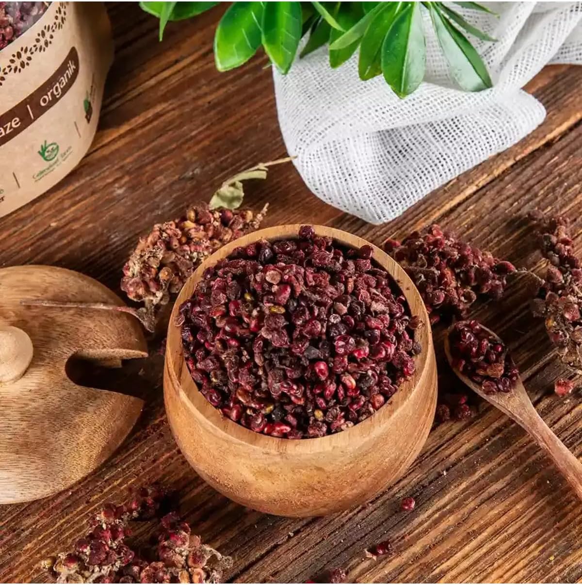 Sumac Berries 8.8 oz (250g) Whole Sumac Spice, Tangy and Flavorful, Suitable for Middle Eastern and Mediterranean Cuisine - One Size