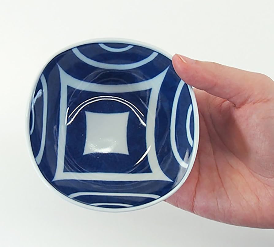 Amazon.com: 西海陶器(Saikaitoki) Hasami Ware 48231 Indigo