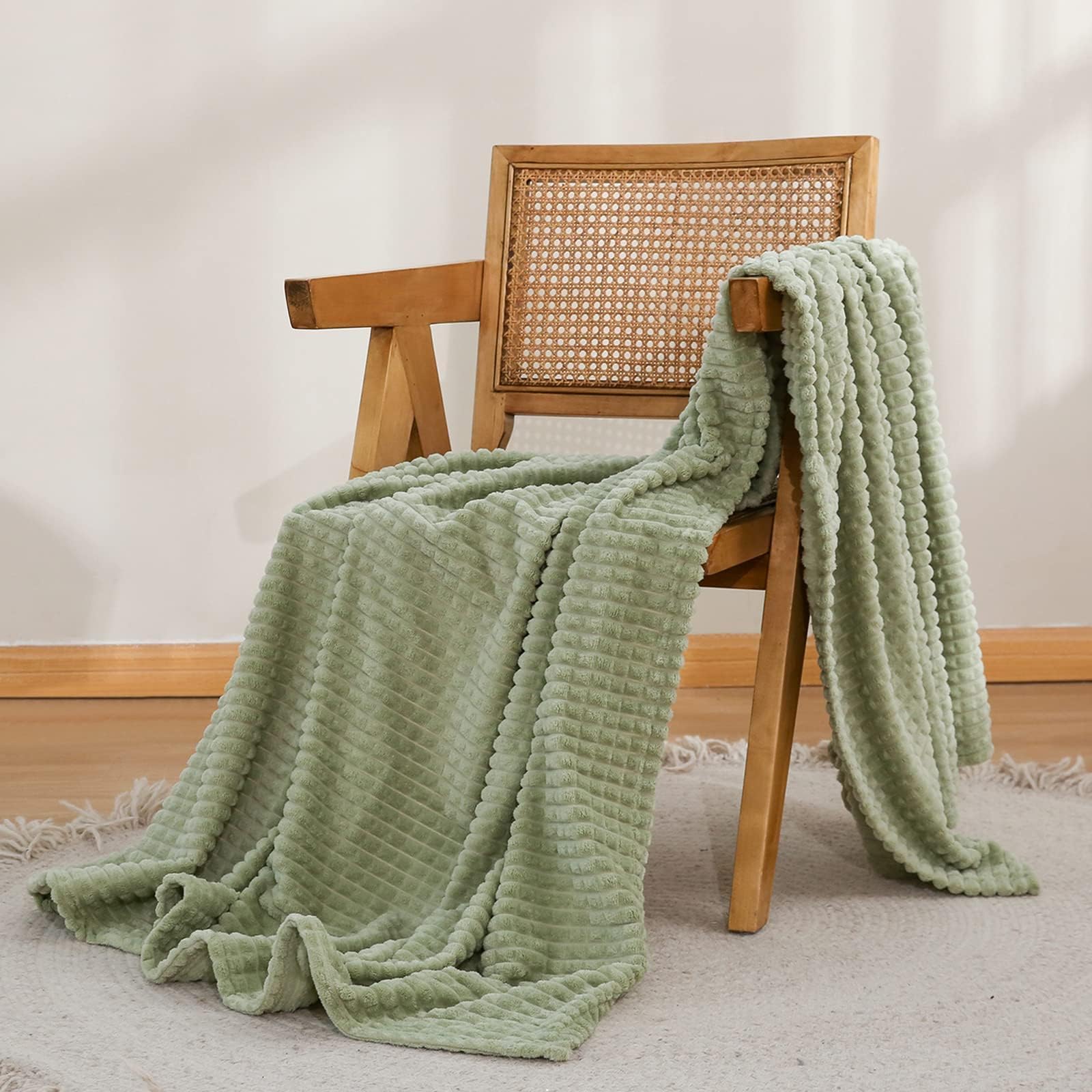 Sage Green Throw Blanket-Super Soft Fluffy Blankets 50x70 Inches Cozy Lightweight Fleece Blanket for Couch Bed Office Chair Home Decor