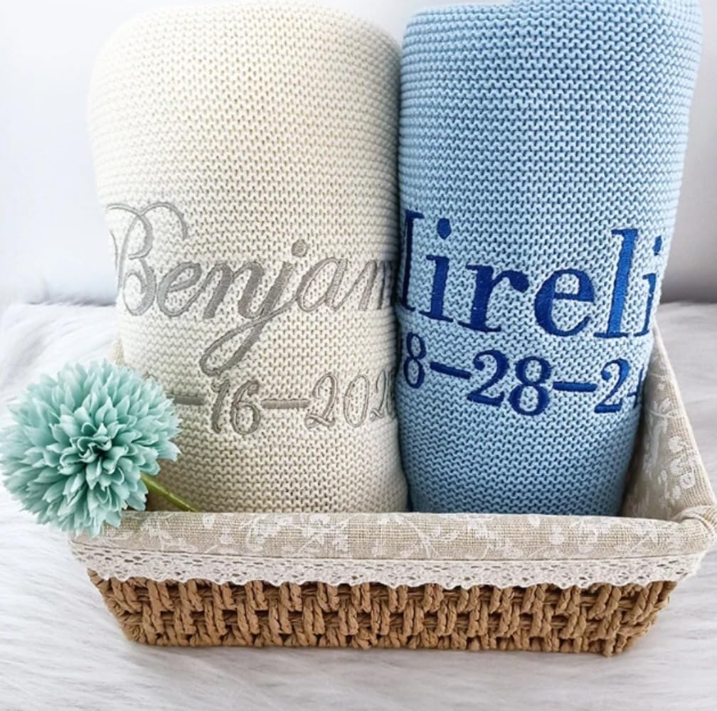 Couverture de bébé personnalisée nom date naissance - Plaid brodé fleurs enfant 80x100