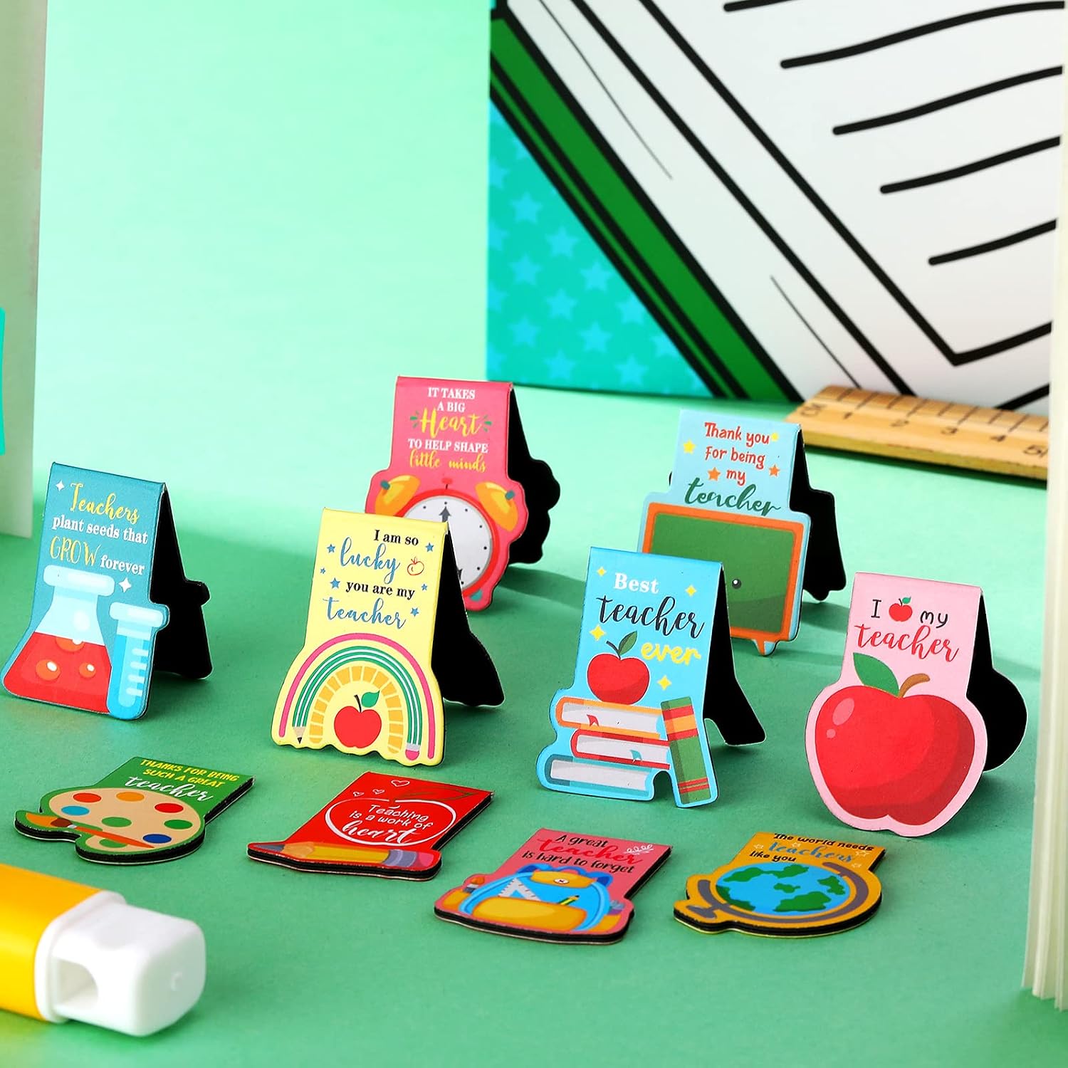 Eaasty 50 Pcs Appreciation Teacher Gift Magnetic Bookmarks Bulk Double Page Marks Thank You Teachers Magnet Book Clips for Back to School Graduation Gifts School Office Supplies