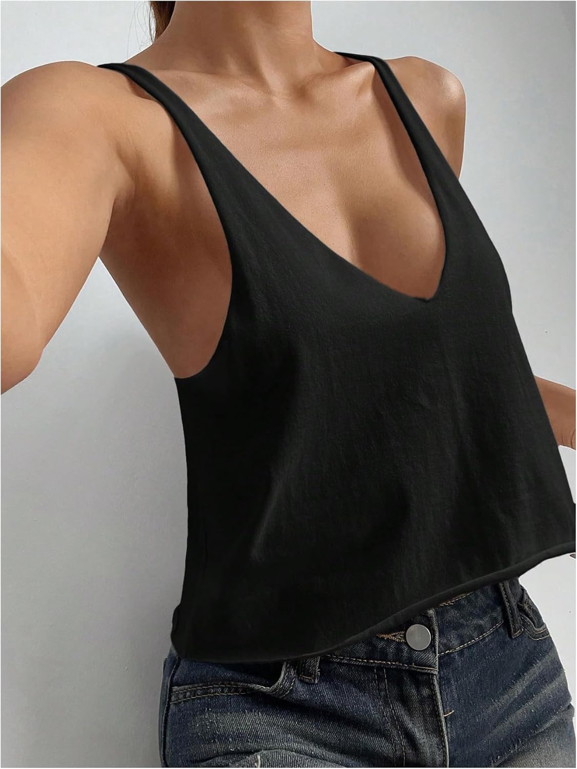SweatyRocks Women's Tank Tops V Neck Sleeveless Casual Summer Loose Crop Cami Tops - Image 3