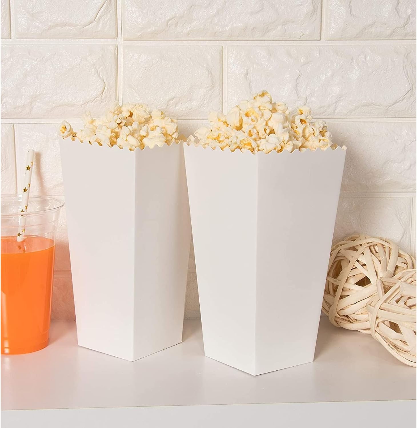 100 Pack White Popcorn Boxes for Party, 46 oz Bulk Paper Popcorn Containers for Movie Night, Carnival Decorations (7.8 x 4.25 x 4.25 In)