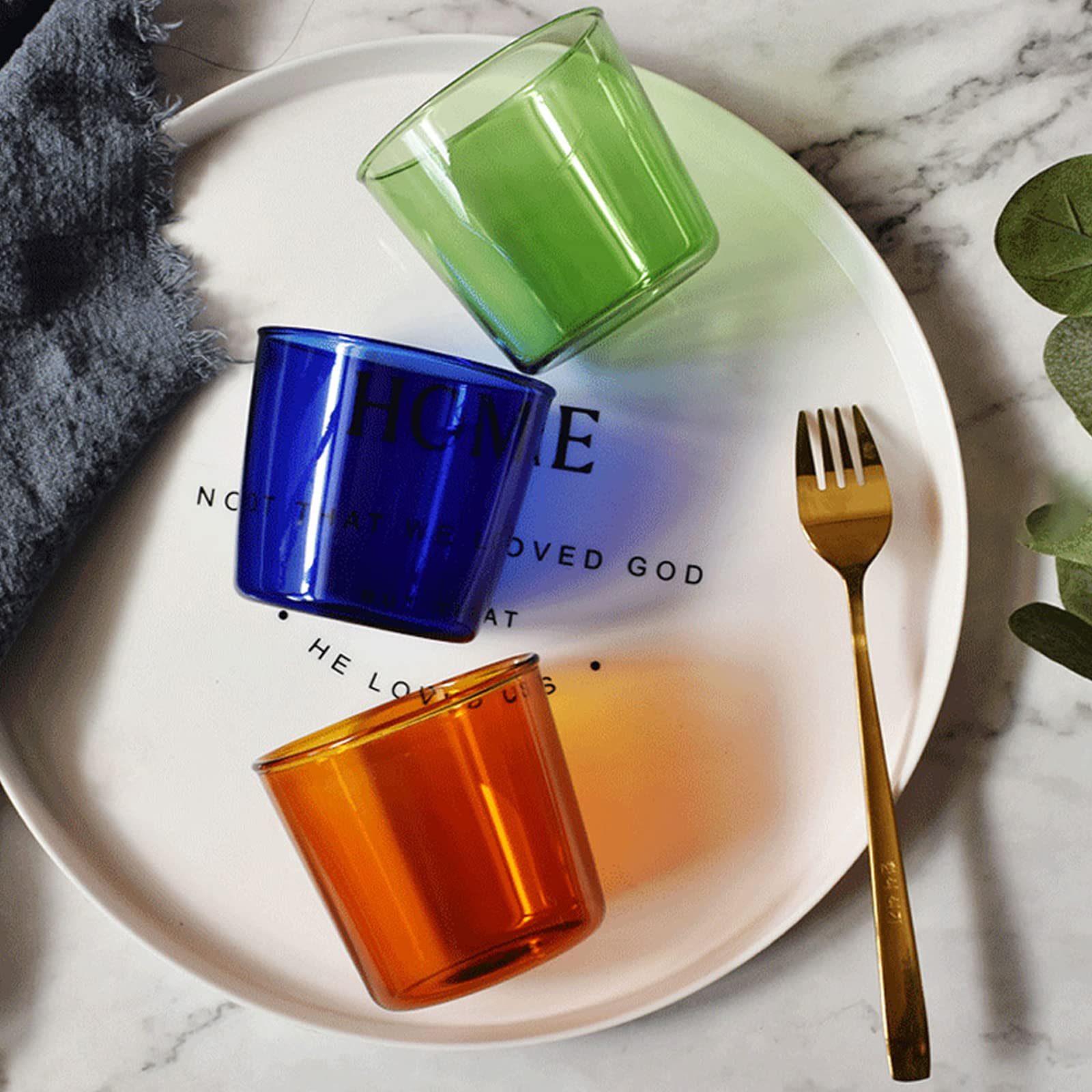 Nachttisch Glas Wasserkaraffe Set mit Tasse, Glaskaraffe mit Deckel Mundspülbecher für Schlafzimmer Badezimmer Saft Weinmilch 540 ml