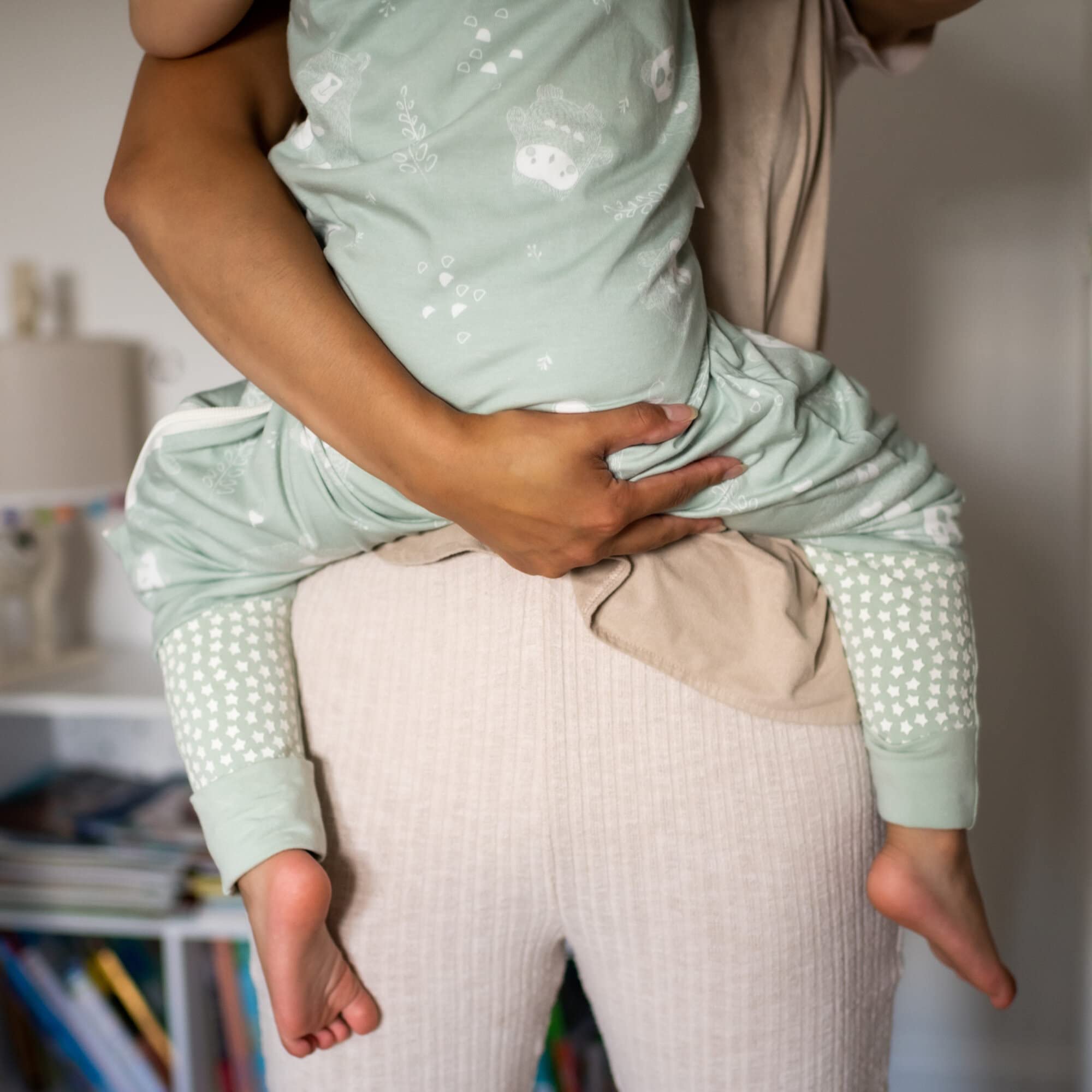 Tommee Tippee The Original Grobag Steppee, Saco-pijama, Tejido Suave Rico en Algodón, 18-36m, 1.0 TOG, Woodland Gro Friends