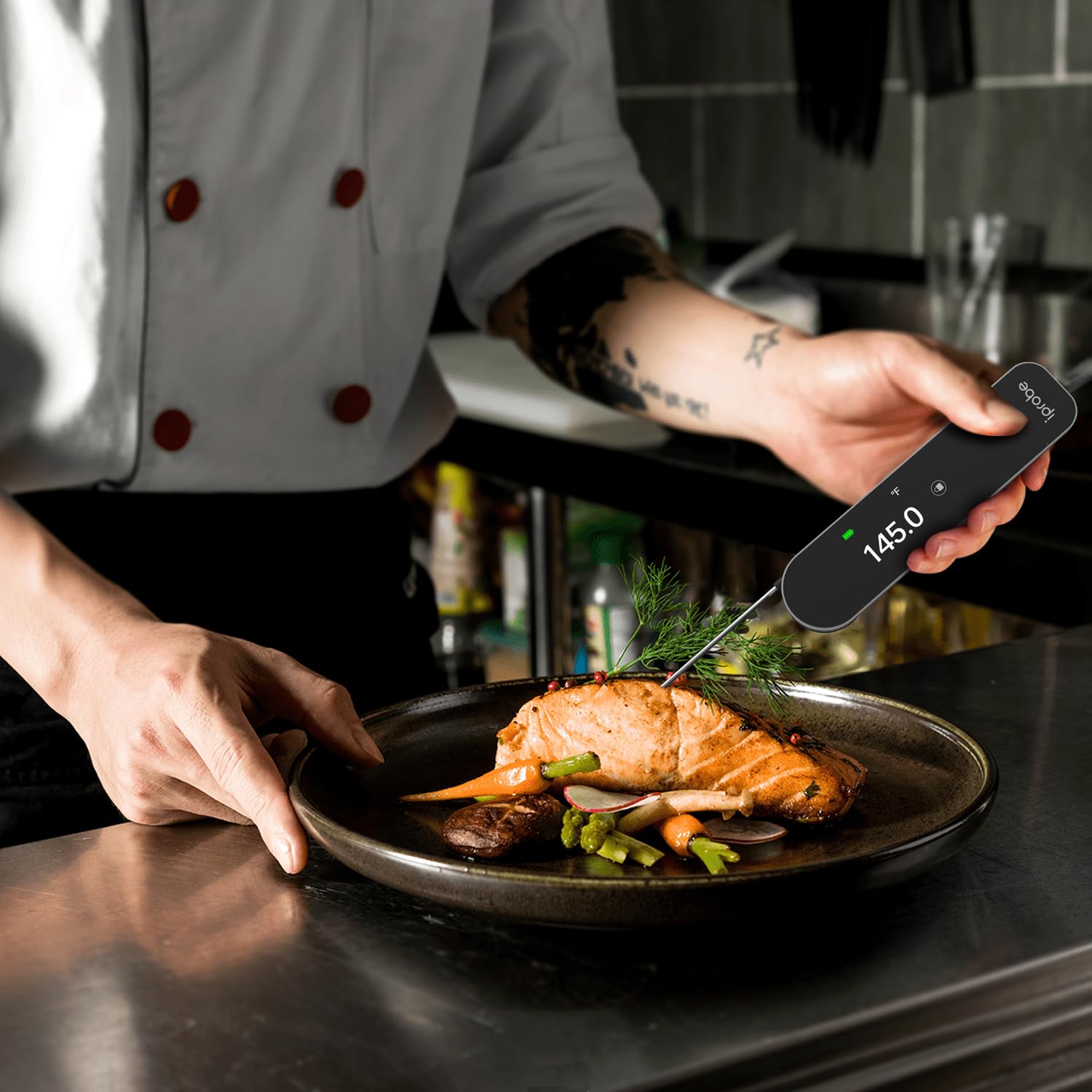 Termómetro de carne de lectura instantánea ultrarrápida de 0,5 s, pantalla TFT a color, precisión de ± 0.-15.0 °C, impermeable IP67, recargable