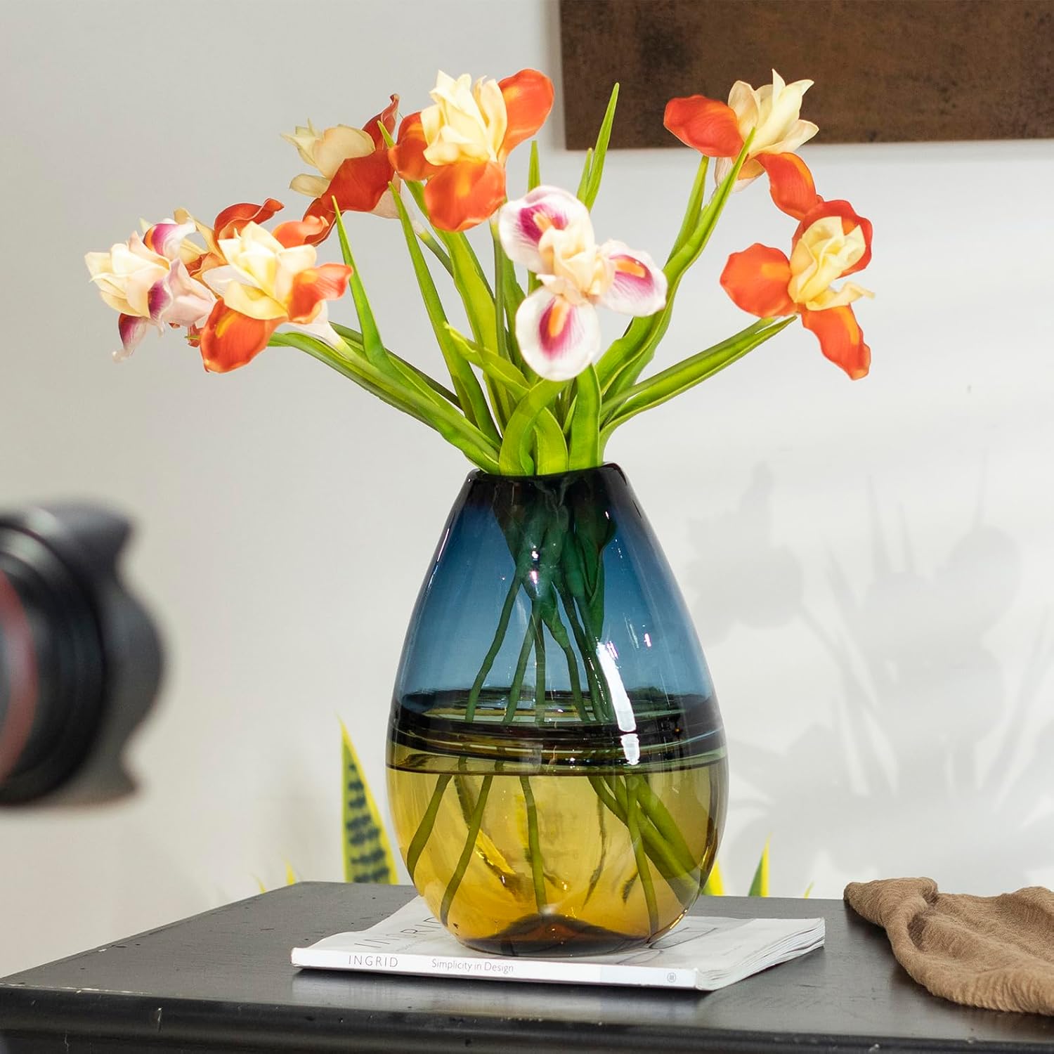 Glass Handmade Decorative Vase Ombre Centerpiece Vase with Yellow Base, Flower Vase for Home Decoration (Tall vase)