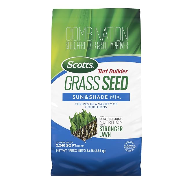 Scotts Turf Builder Grass Seed Sun and Shade Mix - Grass Seed Plus Lawn Fertilizer and Soil Improver