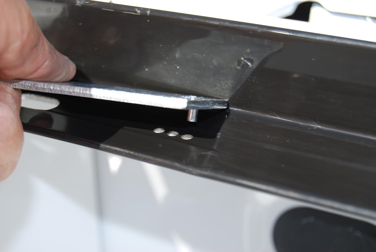 Tonno Pro Lo Roll, Soft Roll-up Truck Bed Tonneau Cover | LR-3035 | Fits 2008 - 2016 Ford F-250/350/450 Super Duty 6' 10" Bed (81.8"), Black