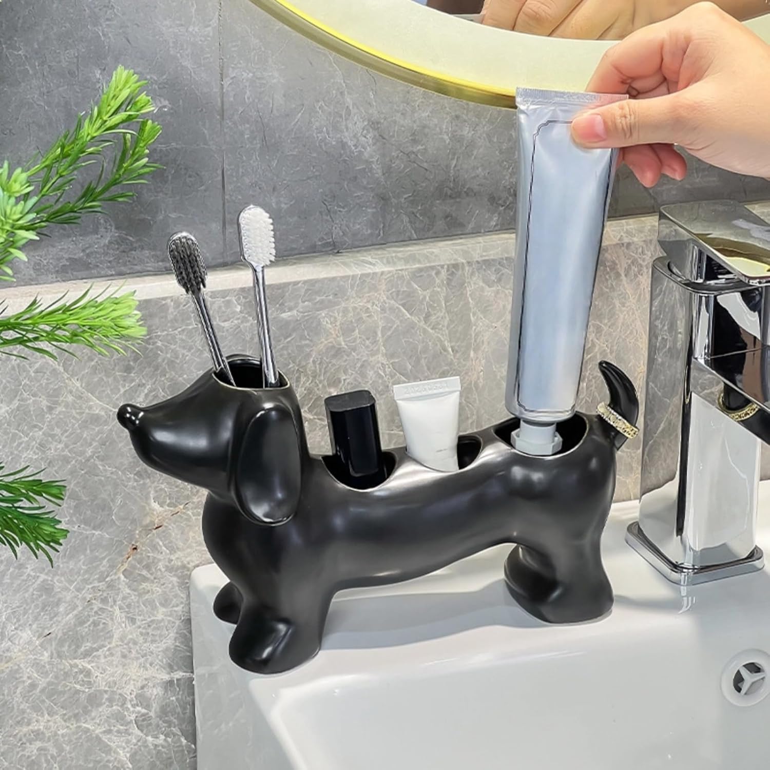 Dachshund Toothbrush Holder, Ceramic Bathroom Organizer with Toothbrush Stand, Countertop Accessories for Bathroom, Cute Home Decor (Black)