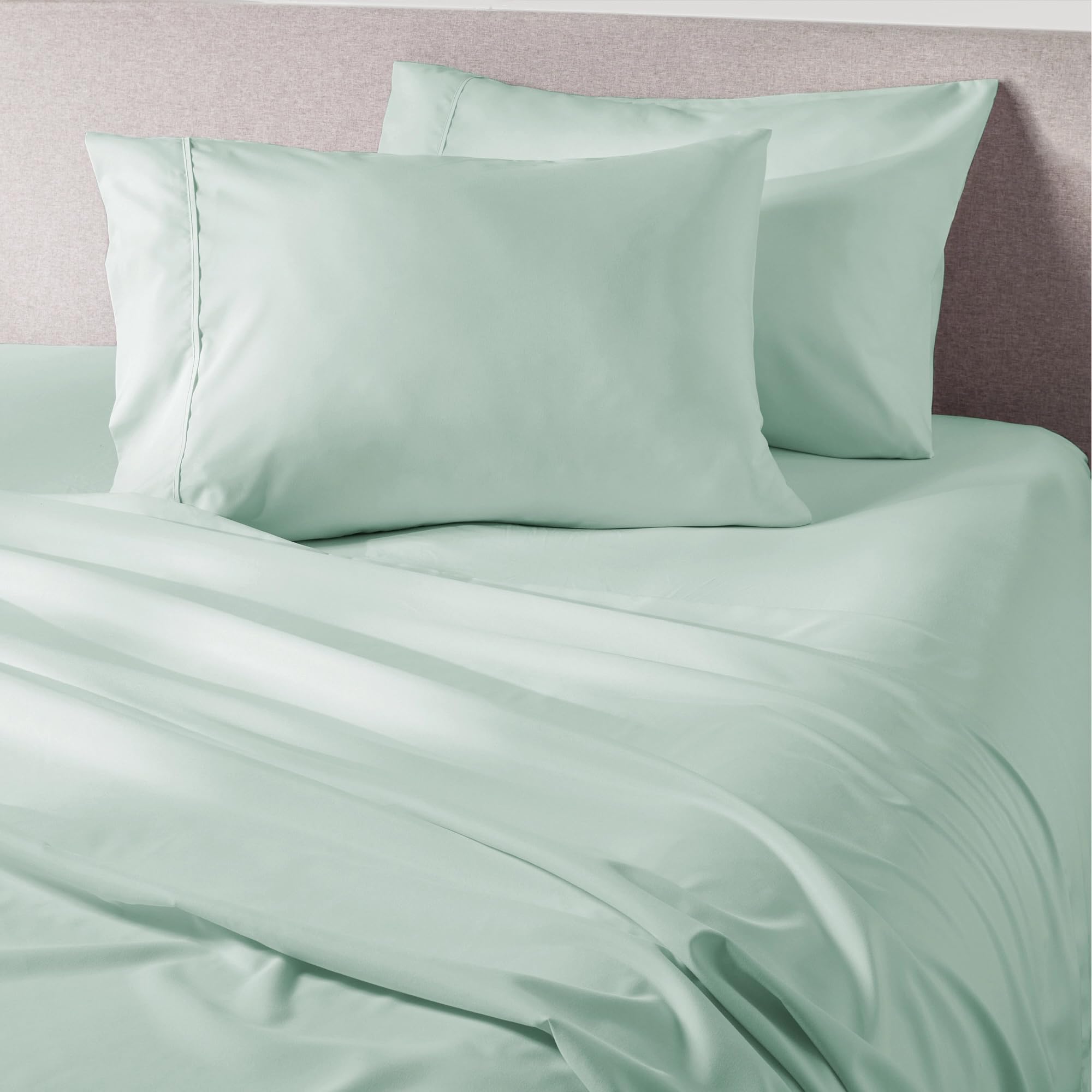 PeachSkinSheets Mint Julep Sheet Set - 1500tc Level of Softness - Extra Soft Cooling Sheets for Hot Sleepers and Night Sweats - Queen Size