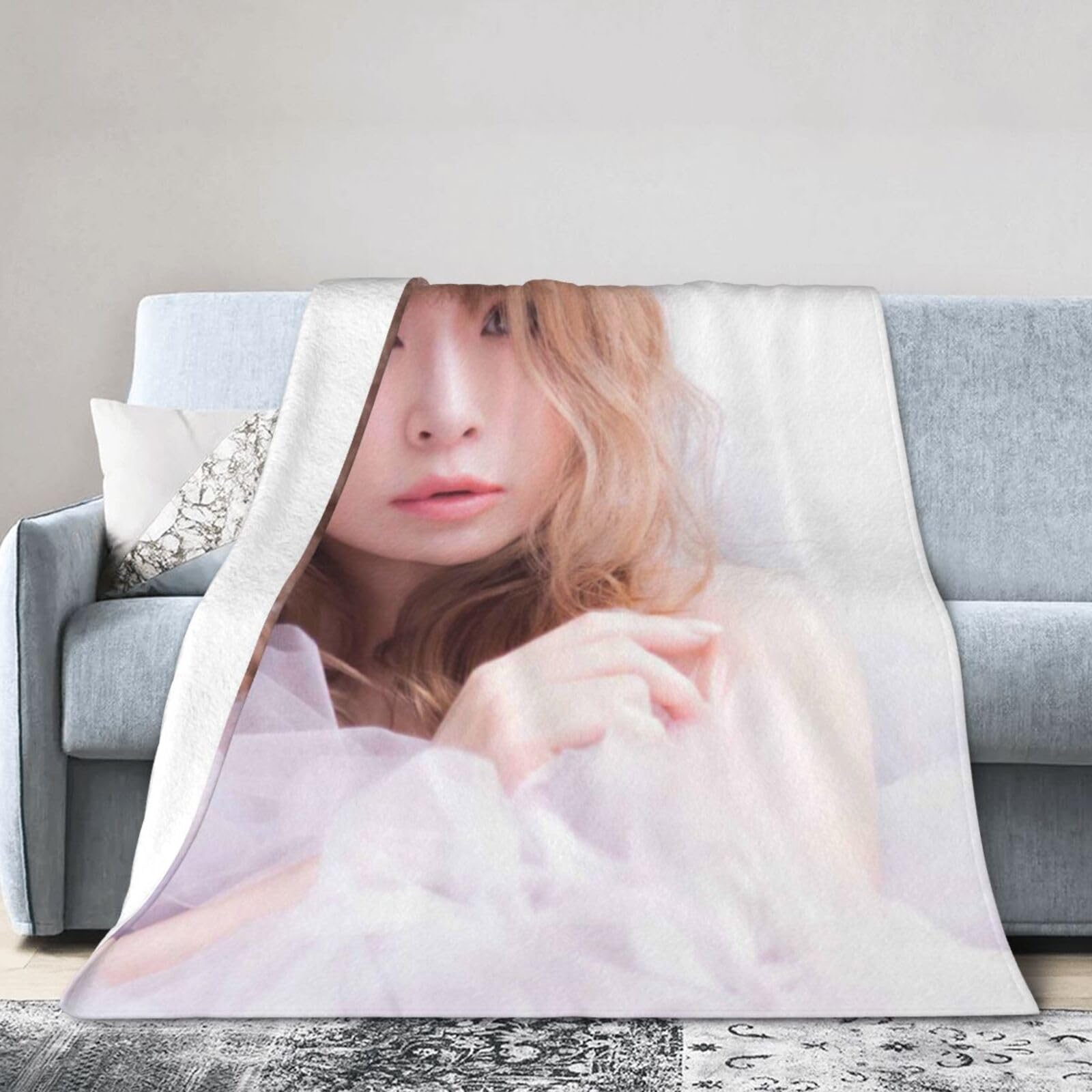 浜崎あゆみ 大判タオルケット 限定グッズ Amazon.co.jp: 浜崎あゆみ ジャンボタオル ピンク 15th Anniversary