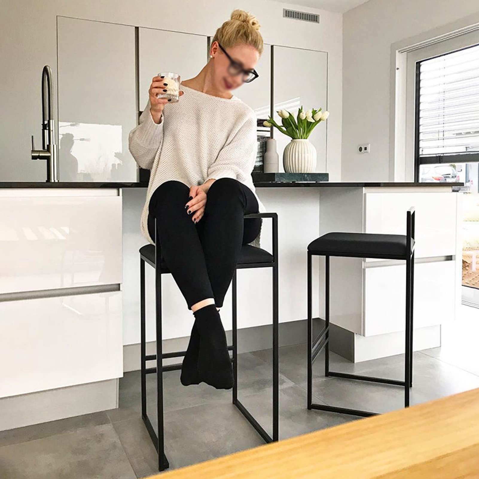 Amazon｜バースツールチェア2脚セット、ベルベットカウンターチェア