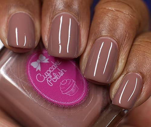 Miniatura 2 de VNL Blur #3 (deep) - Visible Nail Line Neutral Base Coat Nail Polish by Cupcake Polish