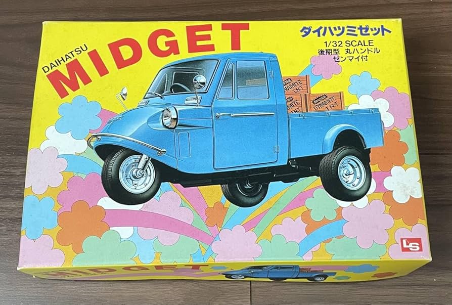 ダイハツ　ミゼット　崑ちゃん人形付き Amazon.co.jp: レトロなレア品《大阪ブリキダイハツ ミゼット