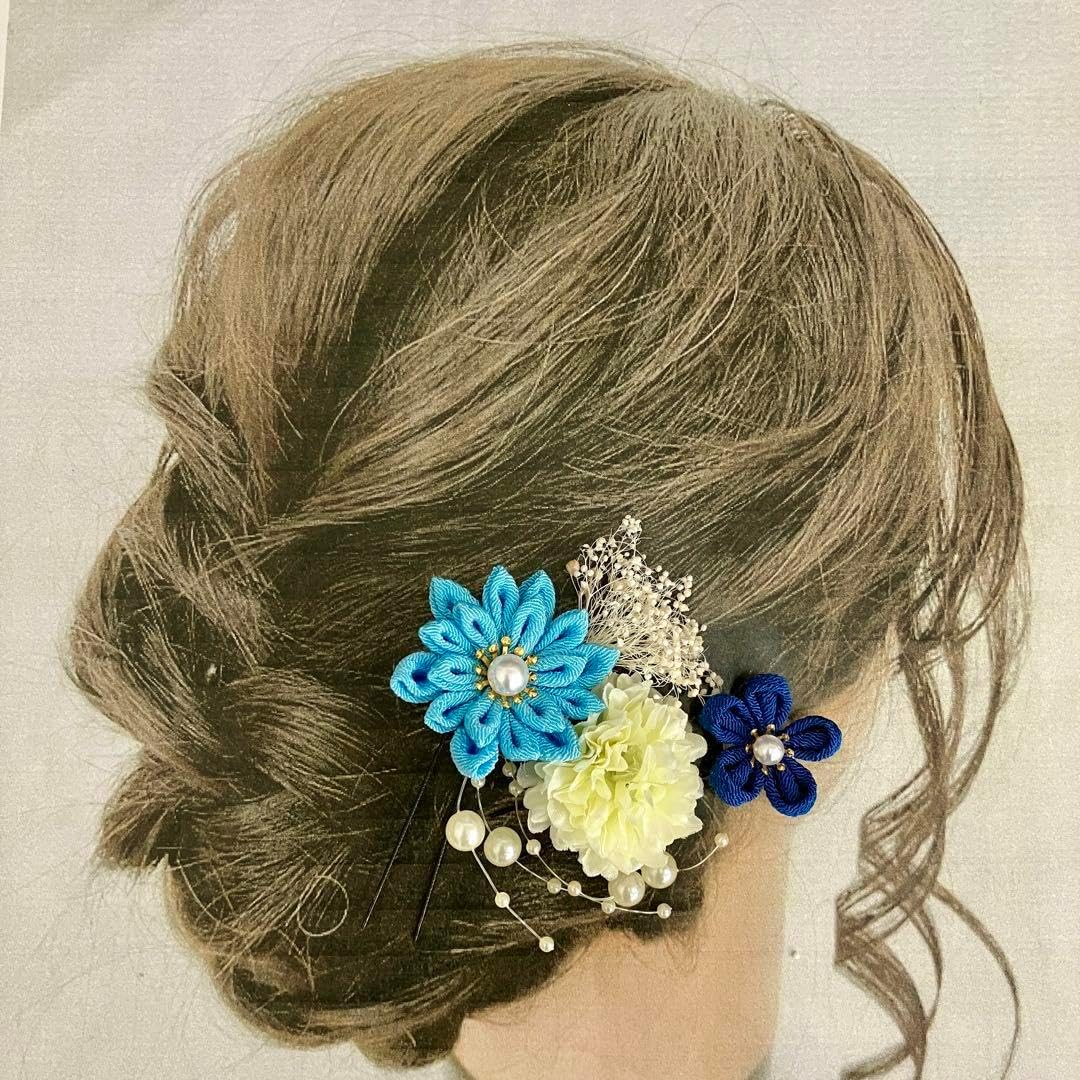 髪飾り つまみ細工 成人式 卒業式 七五三 振袖 水色 青 561