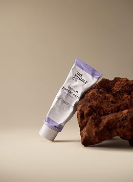 The Humble Co. - Toothpaste Adult Whitening 75 ML Beyazlatıcı Etkili Doğal Diş Macunu 75 ML (Yetişkin), Doğal içerikli, nazik beyazlatıcı diş macunu ile daha parlak bir gülümseme