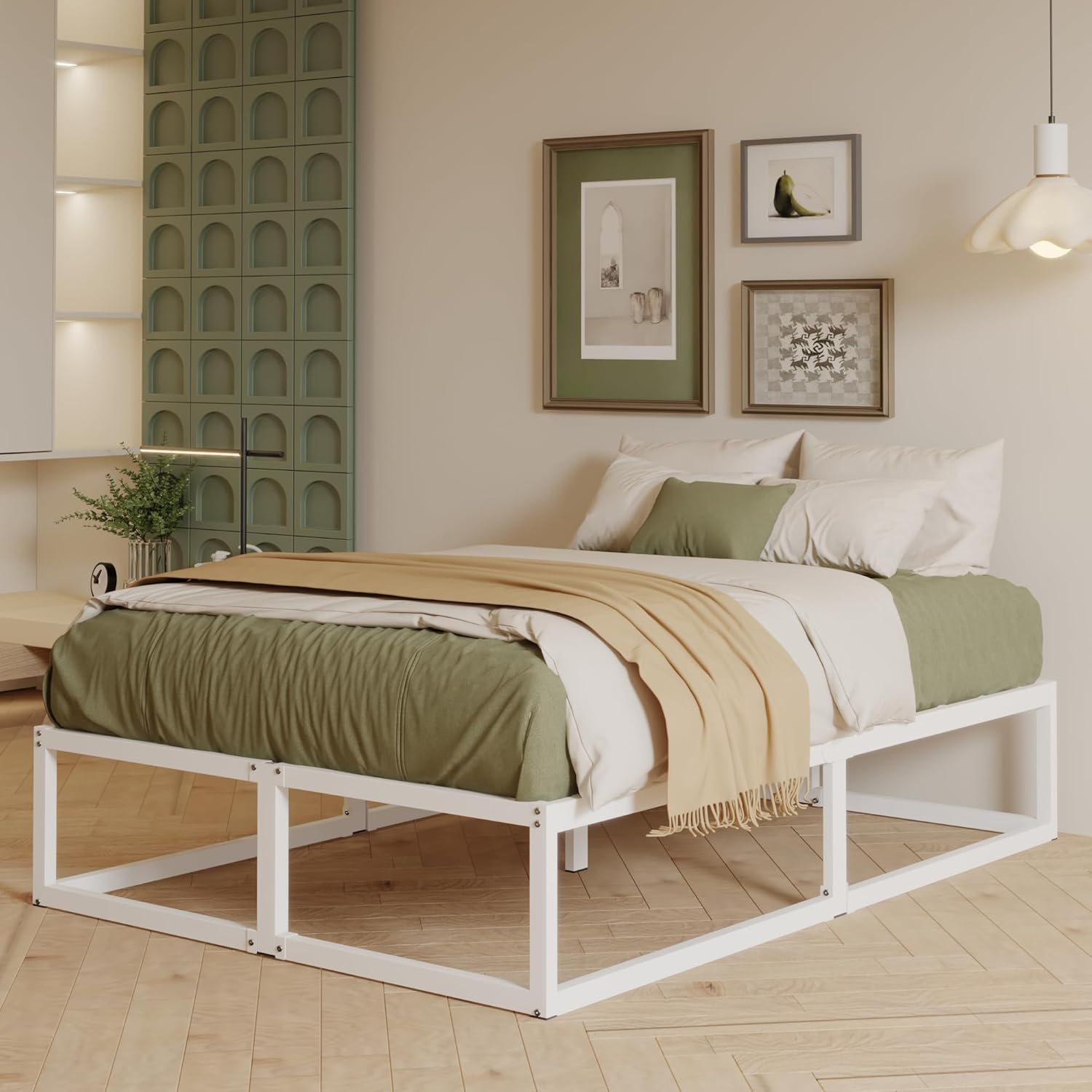 EMODA King Size Bed Frame 36cm High with Steel Slats Support, 150 x 200cm Heavy Duty Metal Bed Frame King Size Solid Platform, Noise Free, Easy Assembly, White