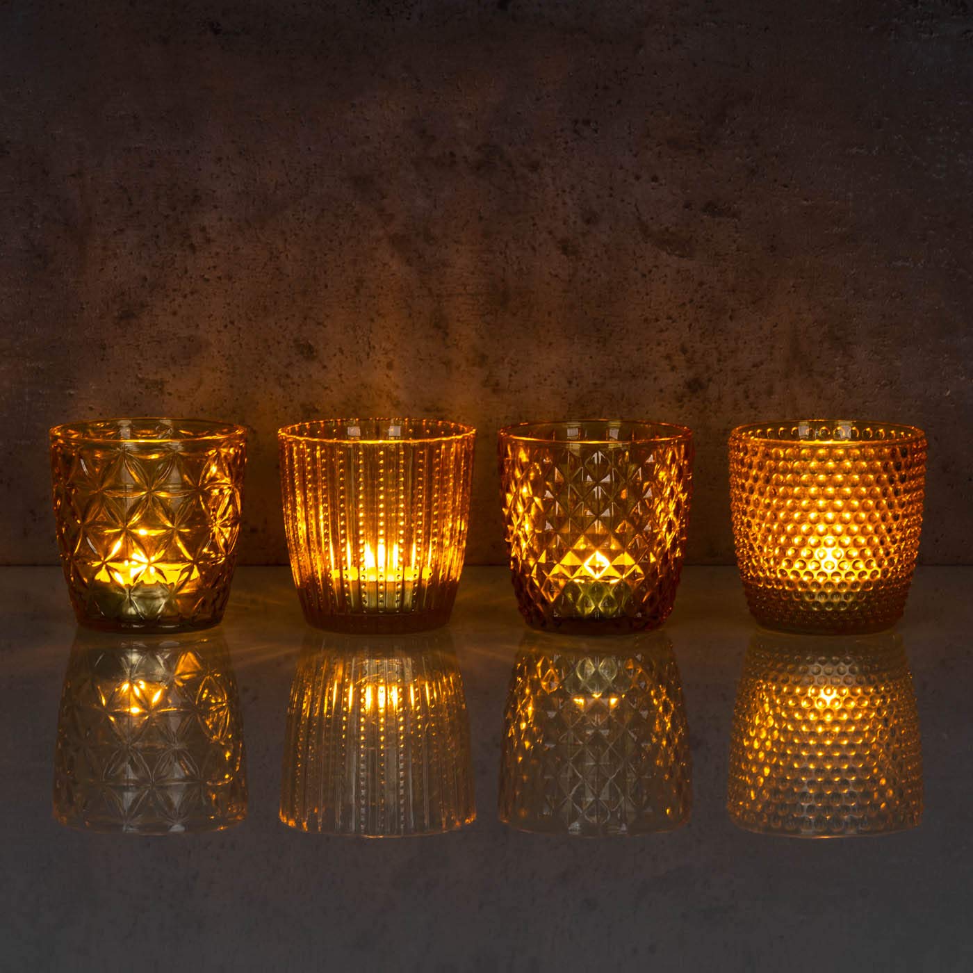 Set di 4 portacandele antivento, altezza 7,5 cm, in vetro giallo, portacandele in stile retrò, decorazione da tavolo