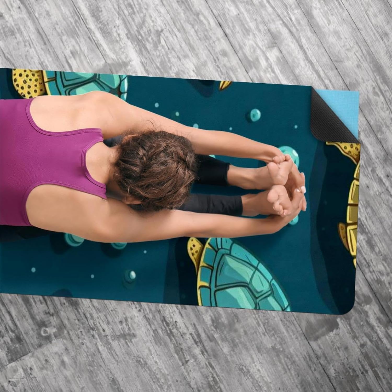 Yoga Towel, Sea Turtle Pattern Non Slip Sweat Absorbent Hot Yoga Mat Towel for Hot Yoga, Pilates and Fitness - 72.8" x 26.8"
