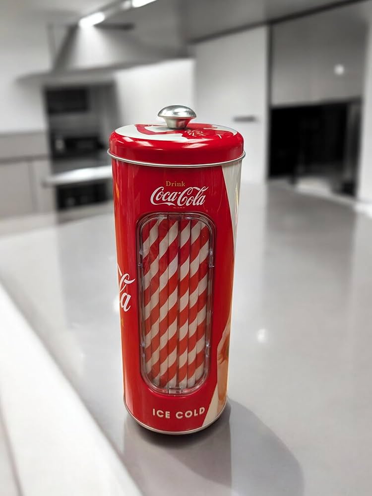 Amazon.co.jp: Tin Box Company コーラストローホルダー缶 内側
