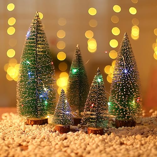 Miniatura 5 de WYI 6 mini árboles artificiales de sisal de Navidad, árbol de Navidad en miniatura de pino con base de madera, cepillo, árboles de Navidad pequeños