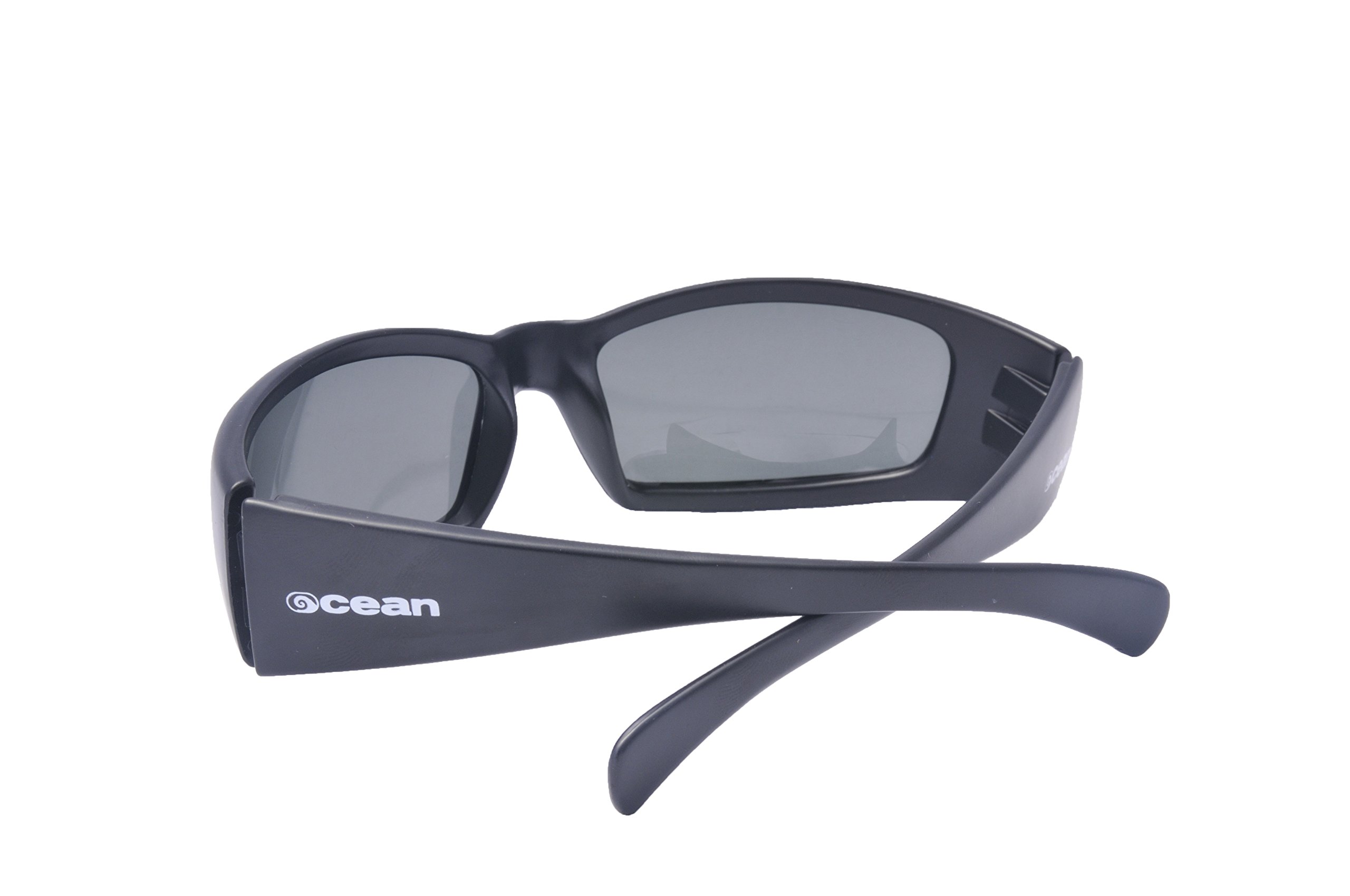 Ocean Sunglasses Mundaka - Gafas de Sol polarizadas - Montura : Negro Mate - Lentes : Ahumadas (11500.0)