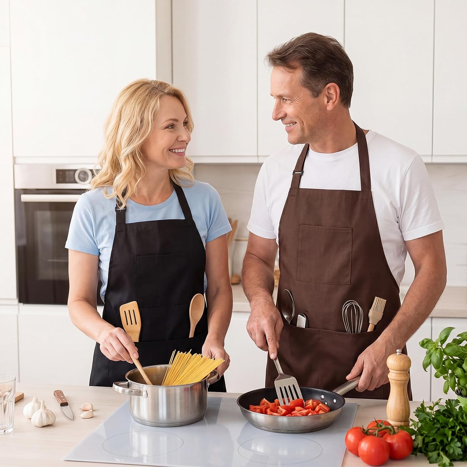 2 Pack Hair Stylist Apron with 4 Pockets Adjustable Kitchen | Cooking Kitchen Chef Aprons for Men Women Cosmetologist Dog Grooming Dishwashing Apron