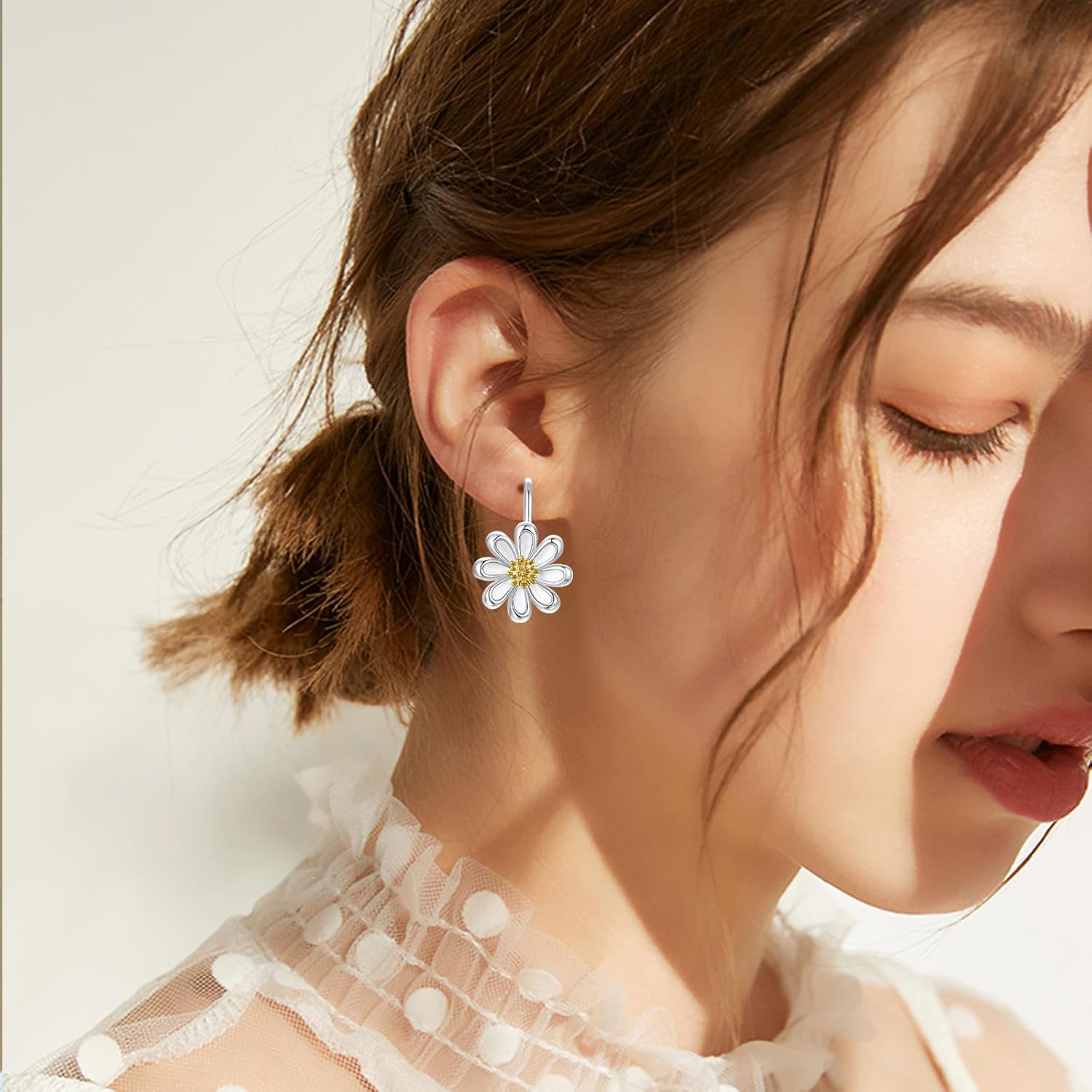 Daisy Earrings 925 Sterling Silver Flower Leverback Earrings Daisy Jewelry Gifts for Women