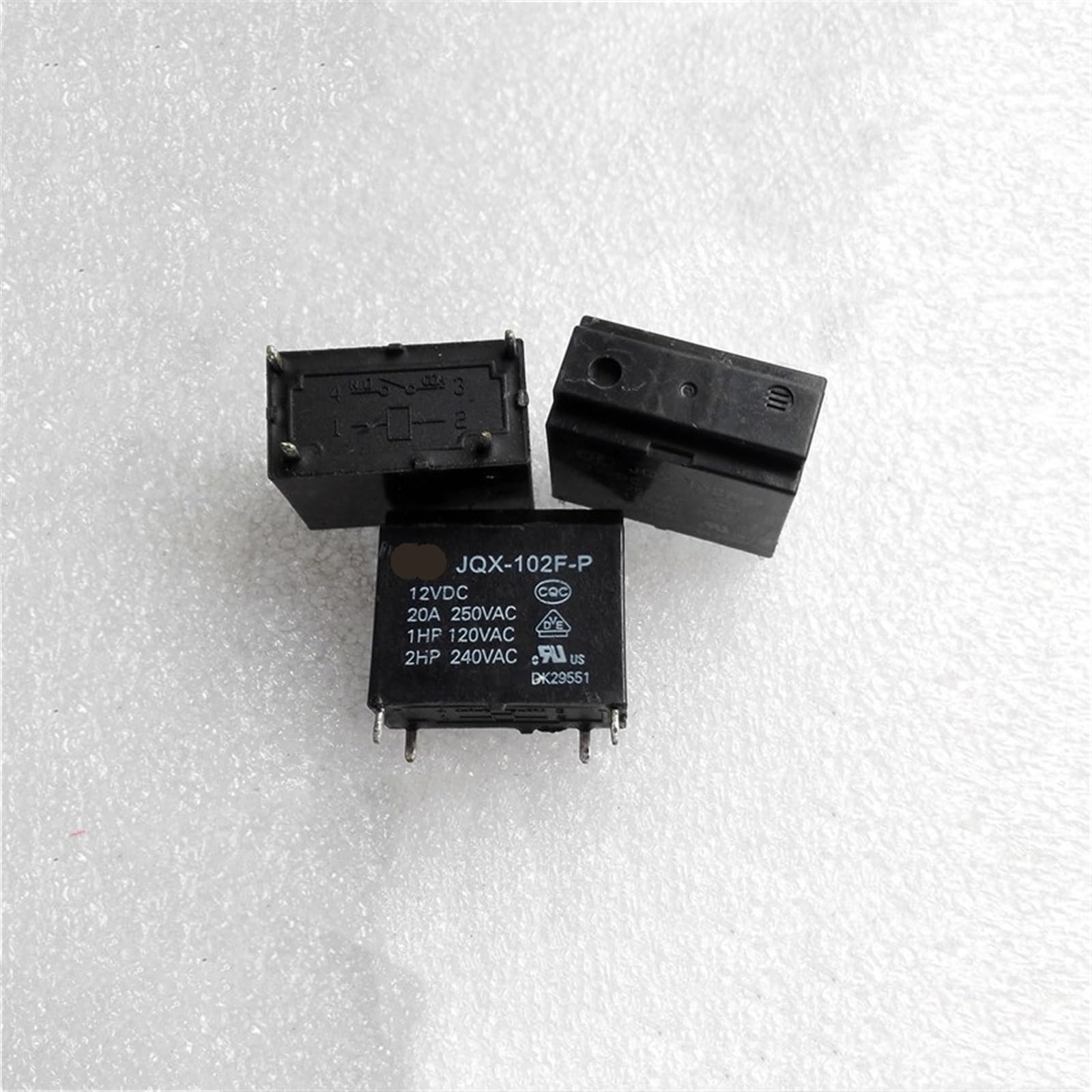 Relais JQX-102F-P-24VDC à 4 broches 20A pour circuit imprimé - 2