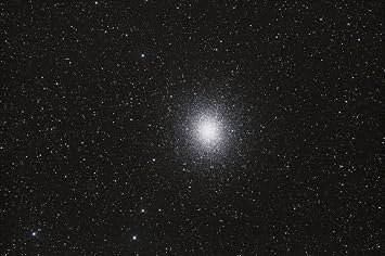 Posterazzi Omega Centauri also known as NGC 5139 is a globular star cluster in the constellation Centaurus Poster Print, 34 x 22