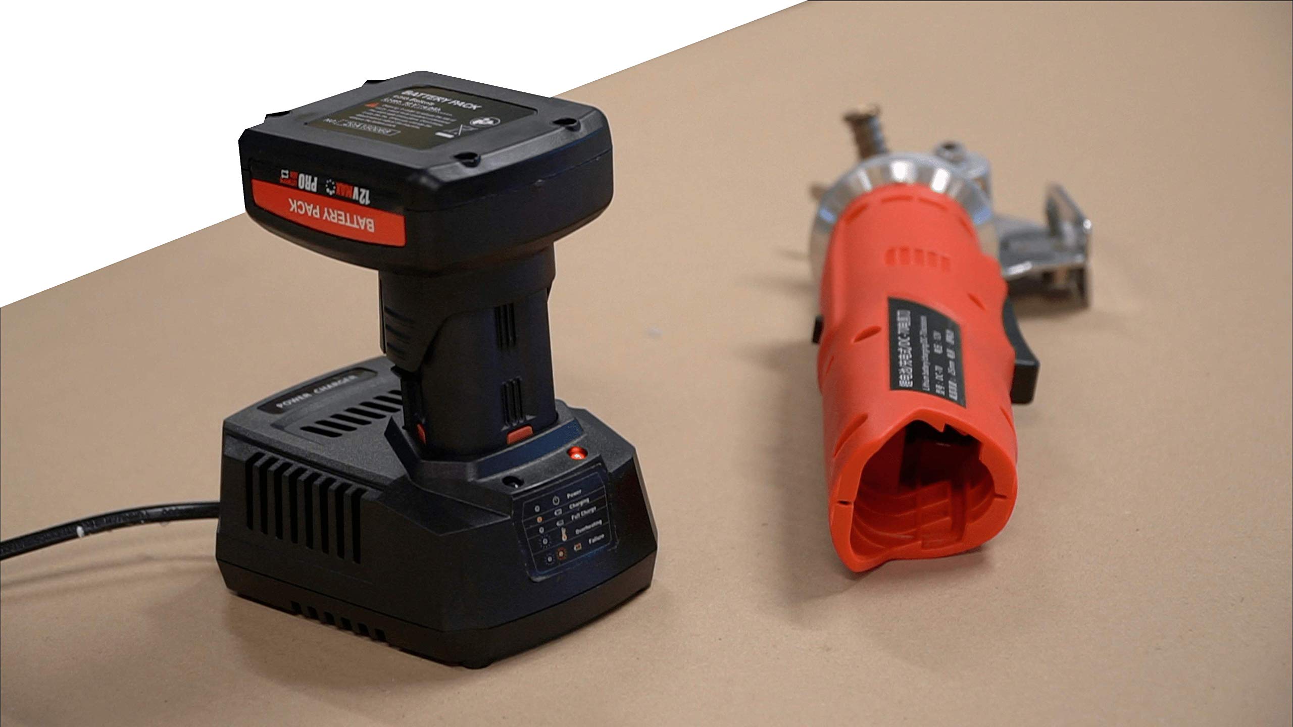 70 CB - Taglierina elettrica a batteria con 2 batterie e caricatore rapido inclusi