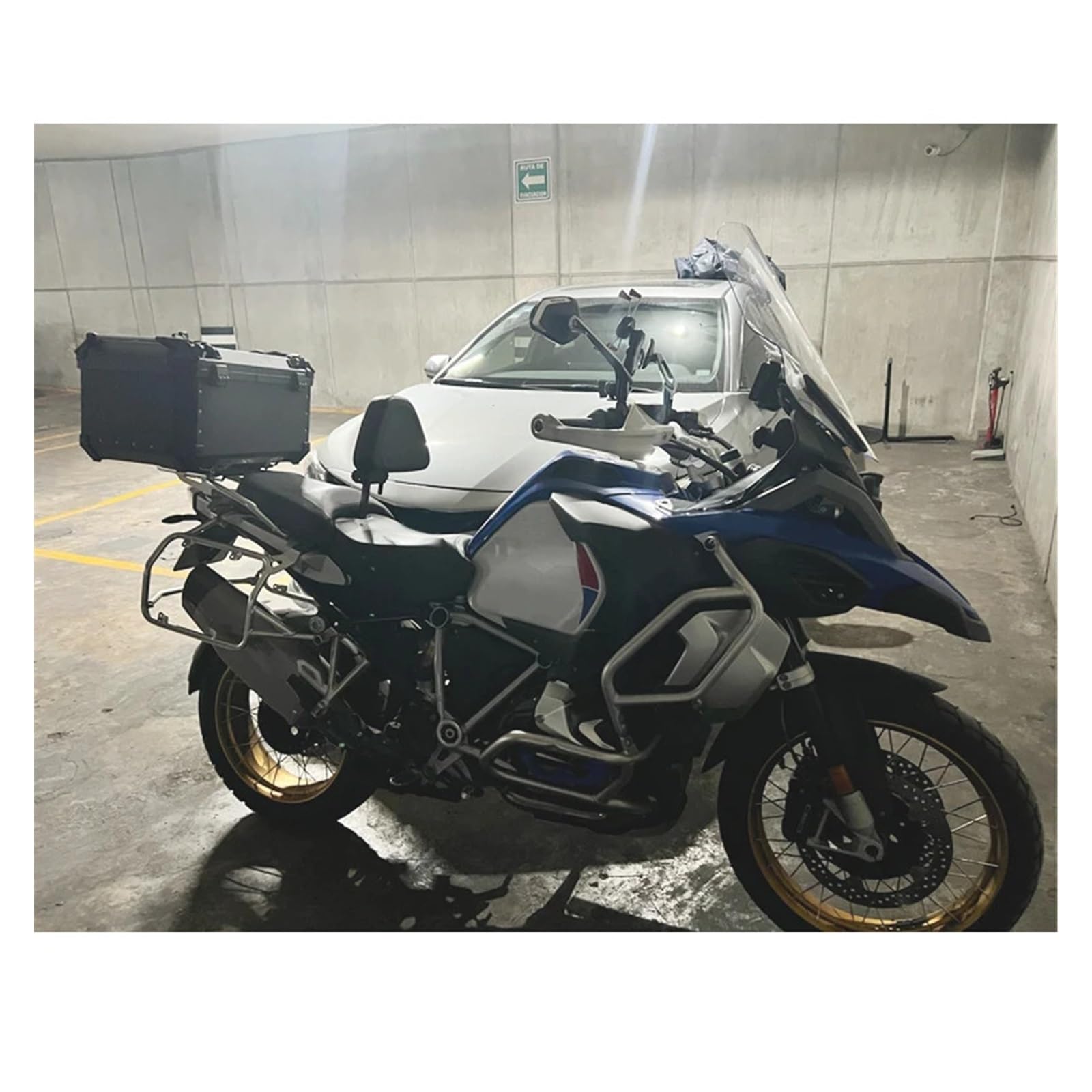 専用　まとめ① 調節可能な運転背もたれ R 1200 GS LC 👞 ADVR1250 GS 【ガチョウ