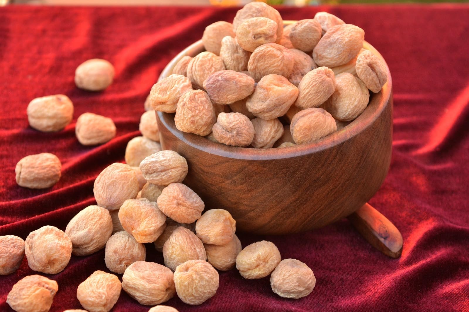 KHAN KESAR MAHAL White Apricot Sun Dried Apricots | Gluten Free & Sodium Free | Add in your Healthy Recipes | Dry Fruit (500 GM) (B0CNGM7QTS) Amazon Price History, Amazon Price Tracker